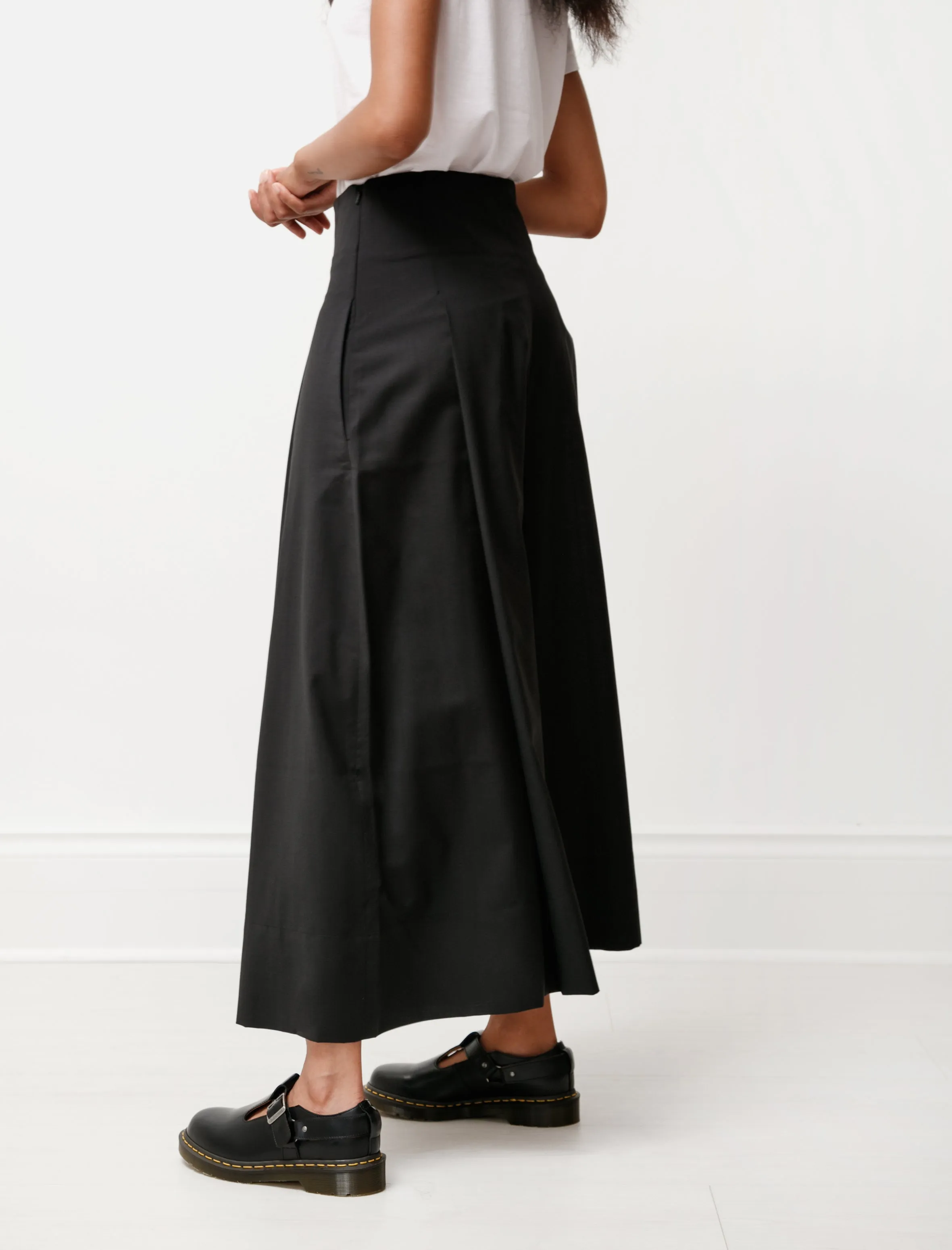 Vitra Fold Trousers Black