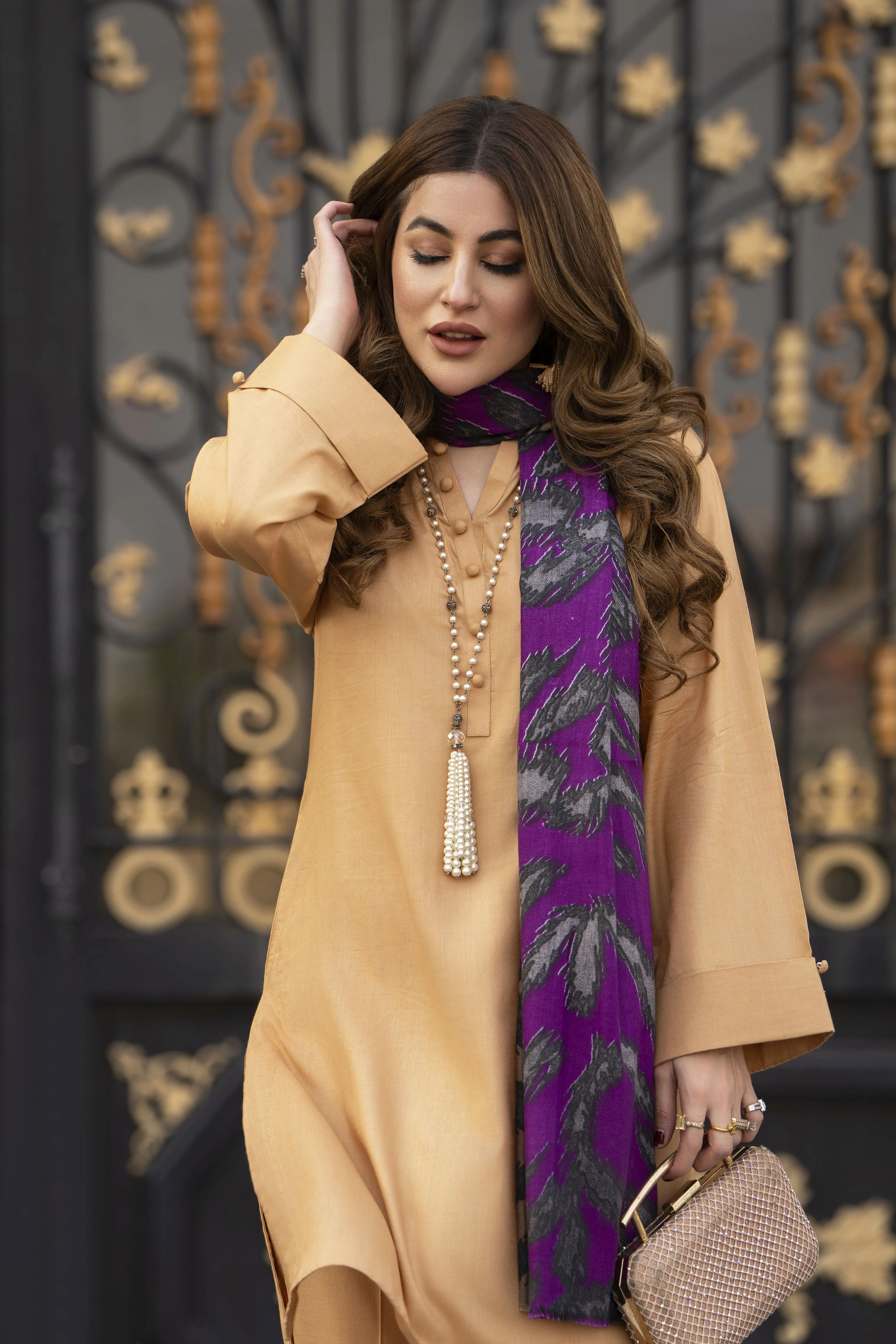 Winter Linen Dress With Wool Stole by Miski WDW3
